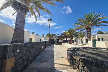 Bungalow for sale in Costa Teguise, Lanzarote. 